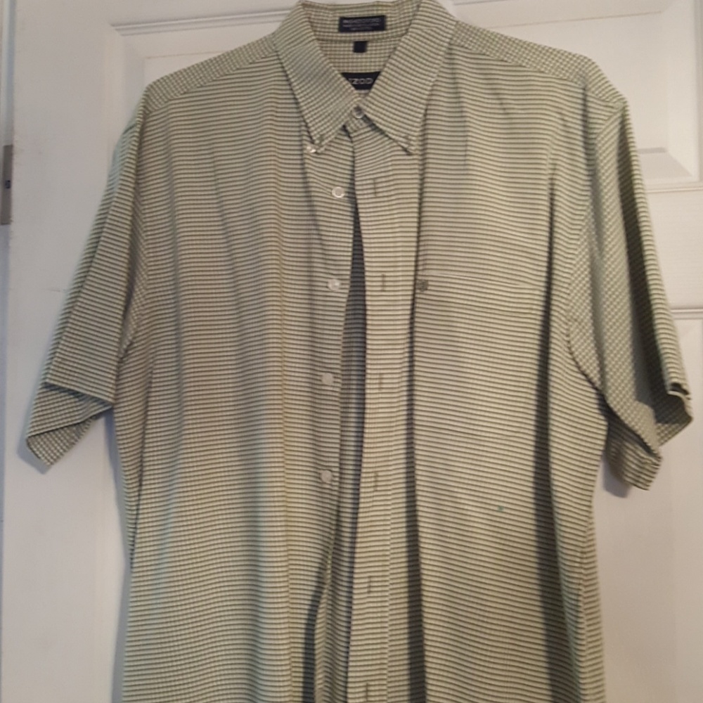 Shirt sleeve dress shirt
